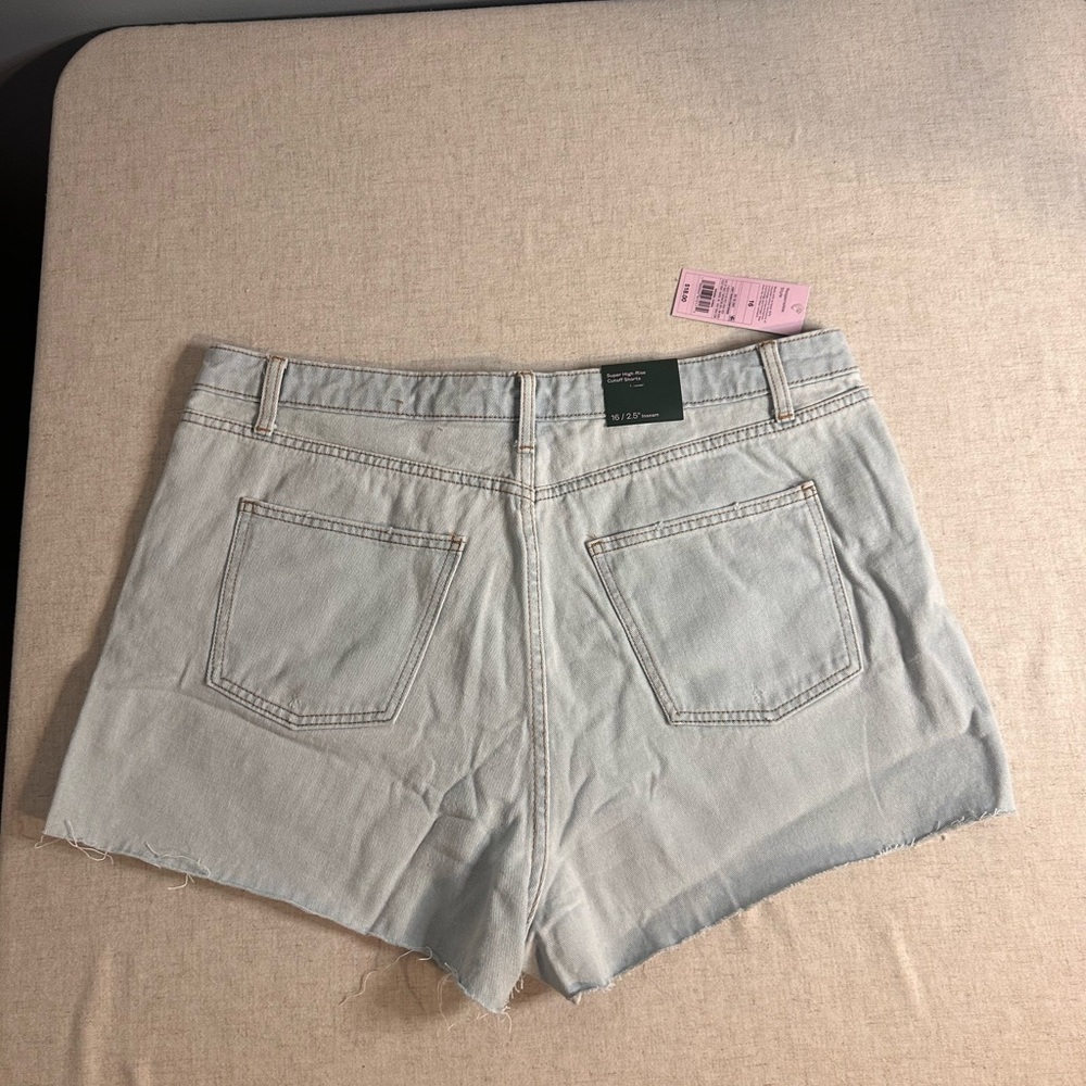 Wild Fable High Rise Cut Off Shorts Size 16 - Picture 2 of 10
